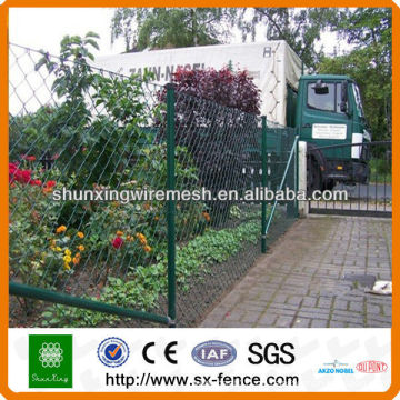 60 * 60mm PVC beschichtet Kettenglied Garten Fechten